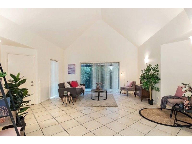 53 Killarney Avenue, Robina QLD 4226