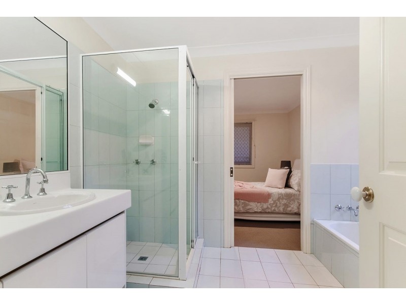 53 Killarney Avenue, Robina QLD 4226