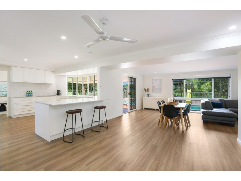 66 Valley Drive, Tallebudgera QLD 4228