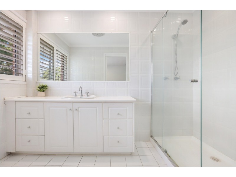 66 Valley Drive, Tallebudgera QLD 4228