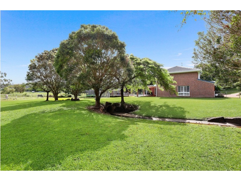 66 Valley Drive, Tallebudgera QLD 4228