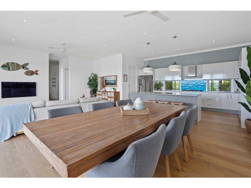 19 Coronata Place, Reedy Creek QLD 4227