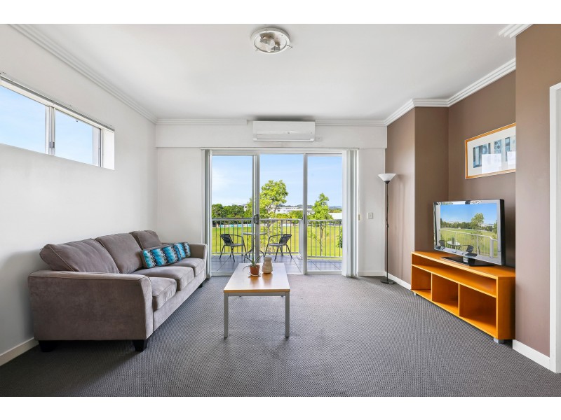 44/98 University Drive, Varsity Lakes QLD 4227