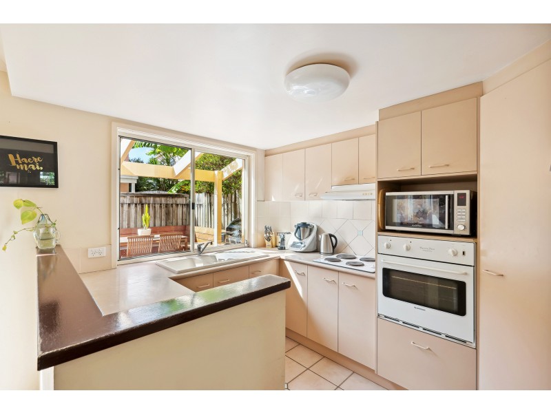 24/1 Warbler Parade, Varsity Lakes QLD 4227