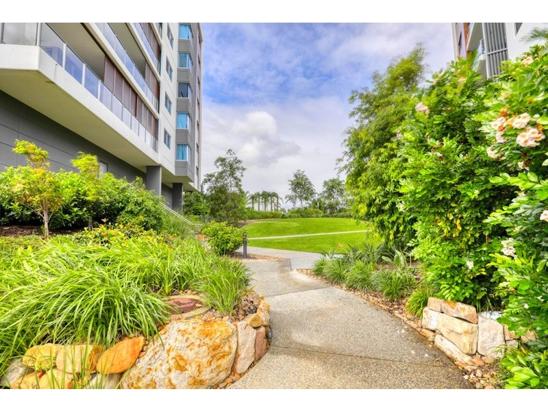 1217/397 Christine Avenue, Varsity Lakes QLD 4227