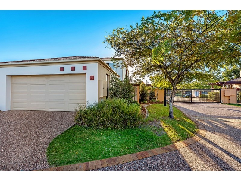 3/302 Christine Avenue, Varsity Lakes QLD 4227