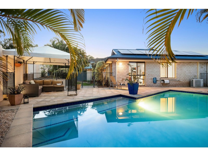 17 Marriott Way, Highland Park QLD 4211