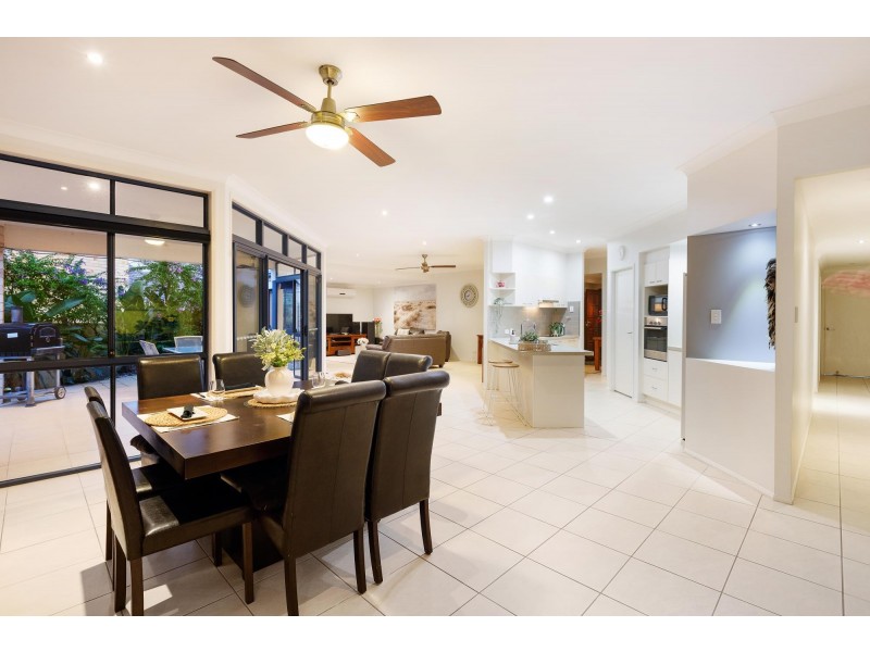 17 Marriott Way, Highland Park QLD 4211