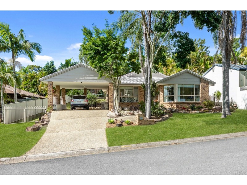 14 Wayville Place, Robina QLD 4226