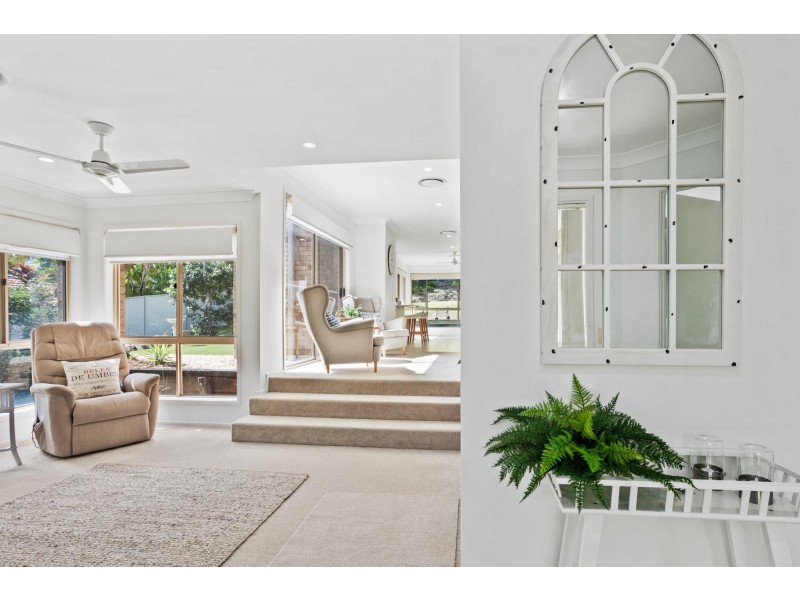 14 Wayville Place, Robina QLD 4226