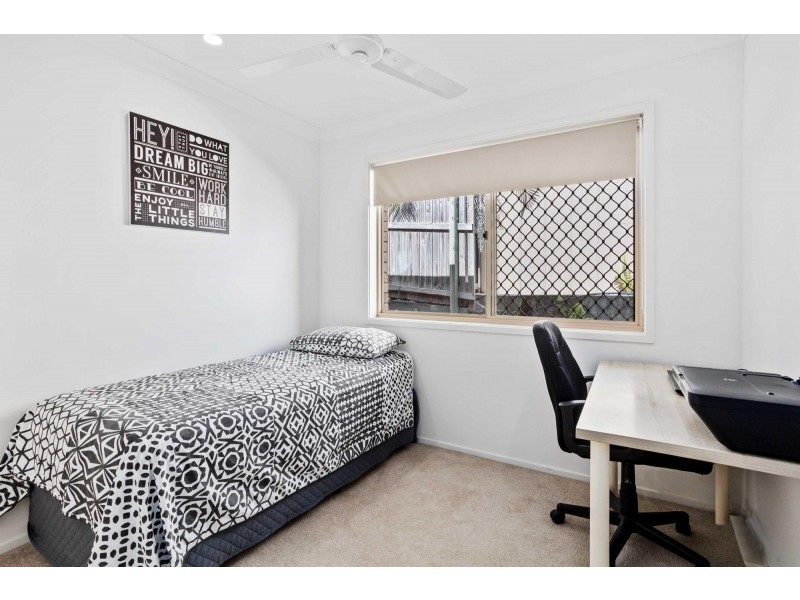 14 Wayville Place, Robina QLD 4226