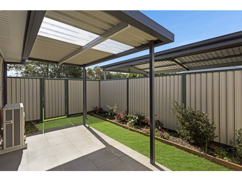 1/96 Christine Avenue, Burleigh Waters QLD 4220