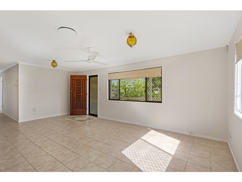 22 Myall Street, Southport QLD 4215