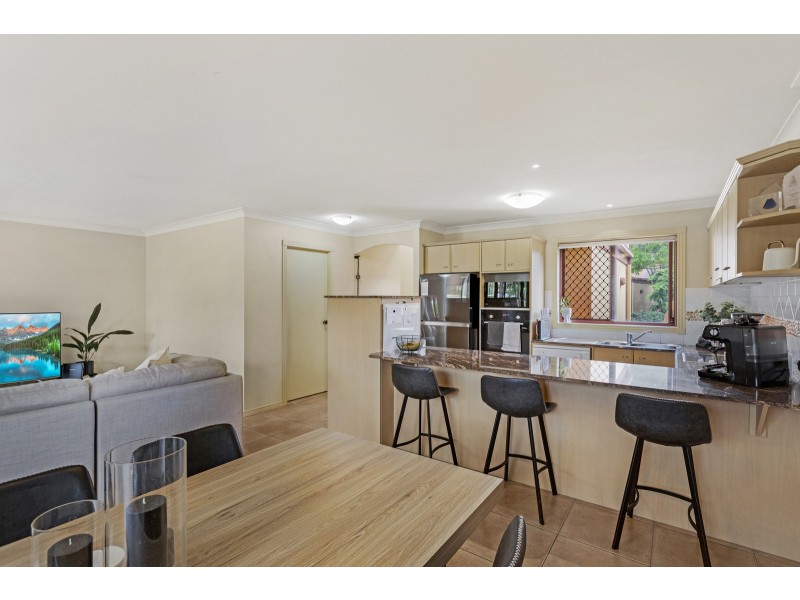 10/8 Woody Views Way, Robina QLD 4226