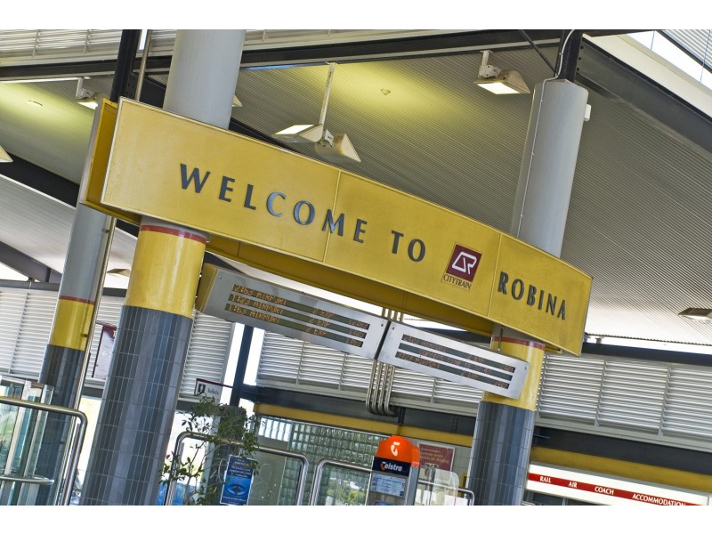 10/8 Woody Views Way, Robina QLD 4226