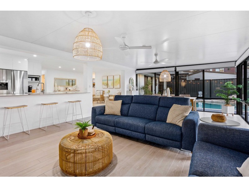 21 Summerhill Court, Mudgeeraba QLD 4213