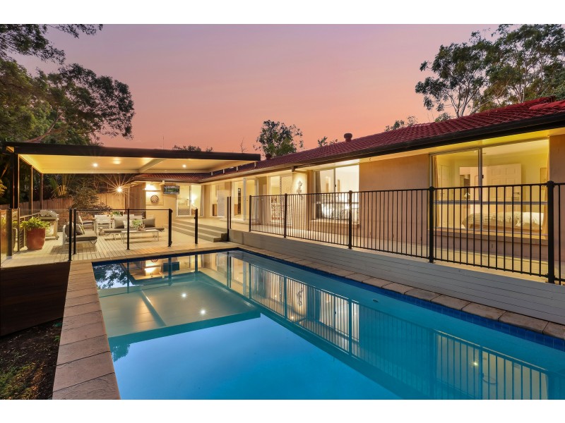 123 Glen Eagles Drive, Robina QLD 4226