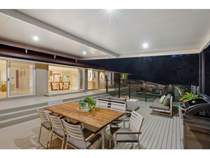 123 Glen Eagles Drive, Robina QLD 4226