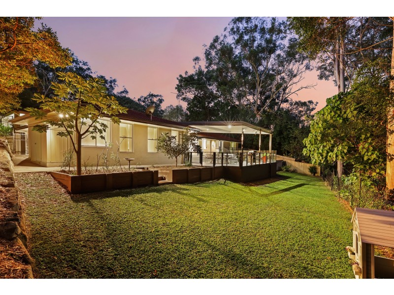 123 Glen Eagles Drive, Robina QLD 4226