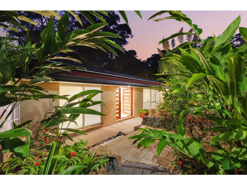 123 Glen Eagles Drive, Robina QLD 4226