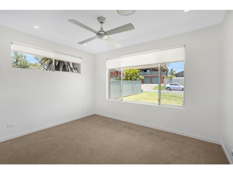 6 Bunya Place, Palm Beach QLD 4221