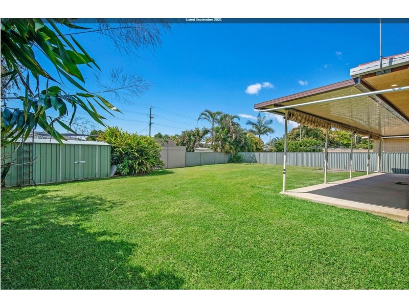 6 Bunya Place, Palm Beach QLD 4221