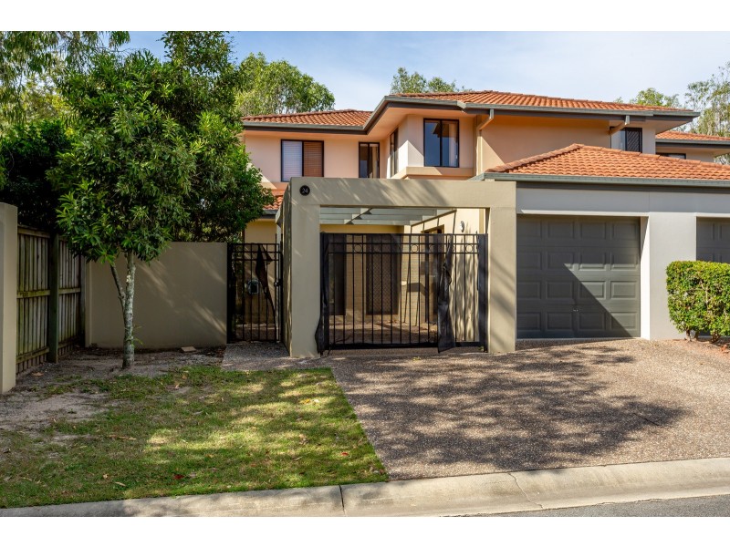 24/1 Secondary Street, Upper Coomera QLD 4209