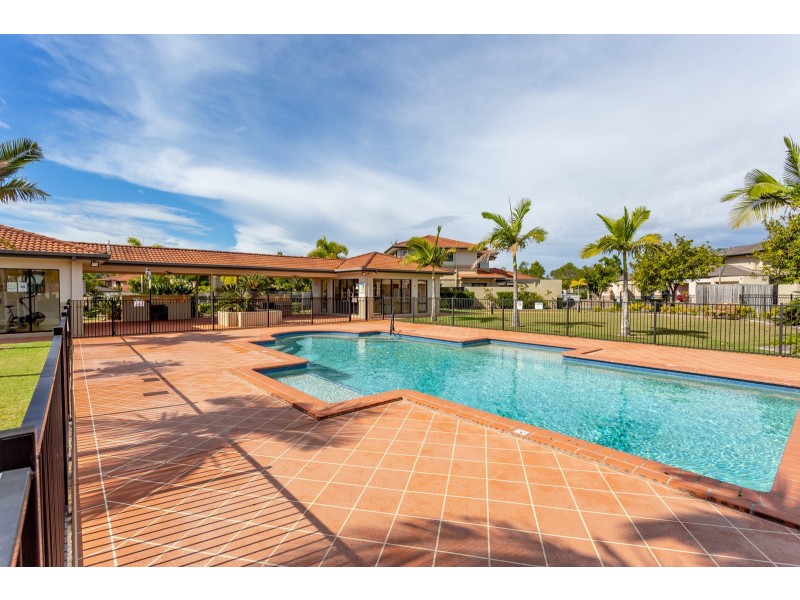 24/1 Secondary Street, Upper Coomera QLD 4209