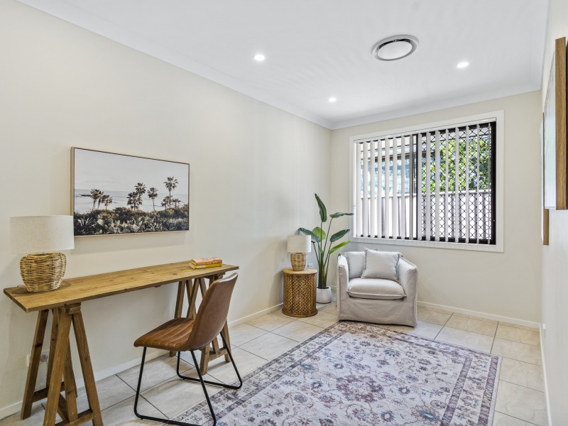 2B Penamber Court, Benowa QLD 4217