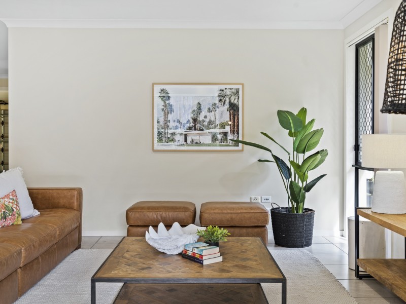 2B Penamber Court, Benowa QLD 4217