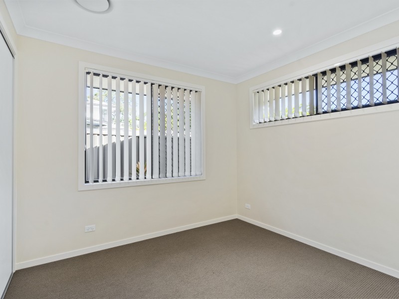 2B Penamber Court, Benowa QLD 4217