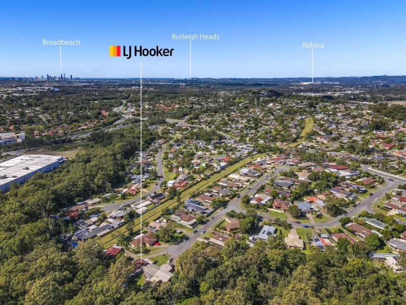 1/2 Gumbeel Court, Highland Park QLD 4211