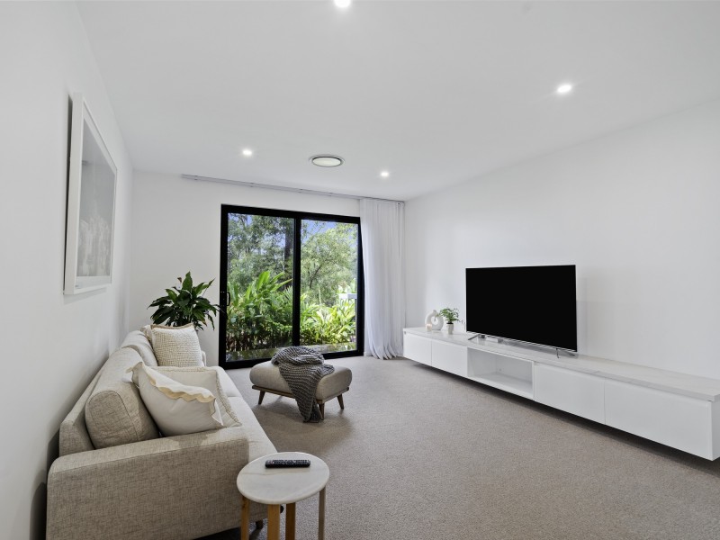 32 Bluebird Lane, Reedy Creek QLD 4227