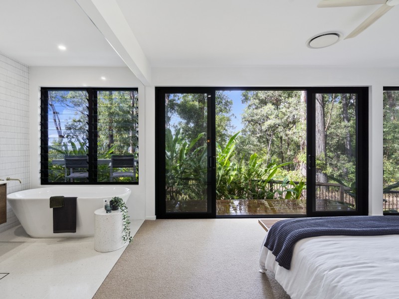 32 Bluebird Lane, Reedy Creek QLD 4227