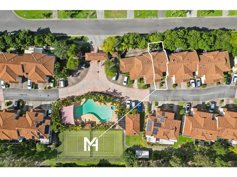 2/21 Regensberg Close, Varsity Lakes QLD 4227