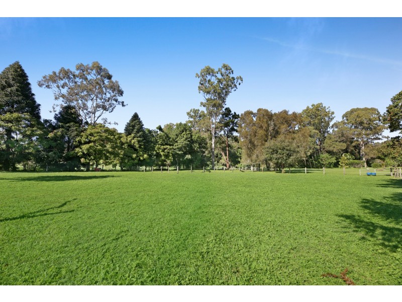 22 Leisure Lane, Worongary QLD 4213