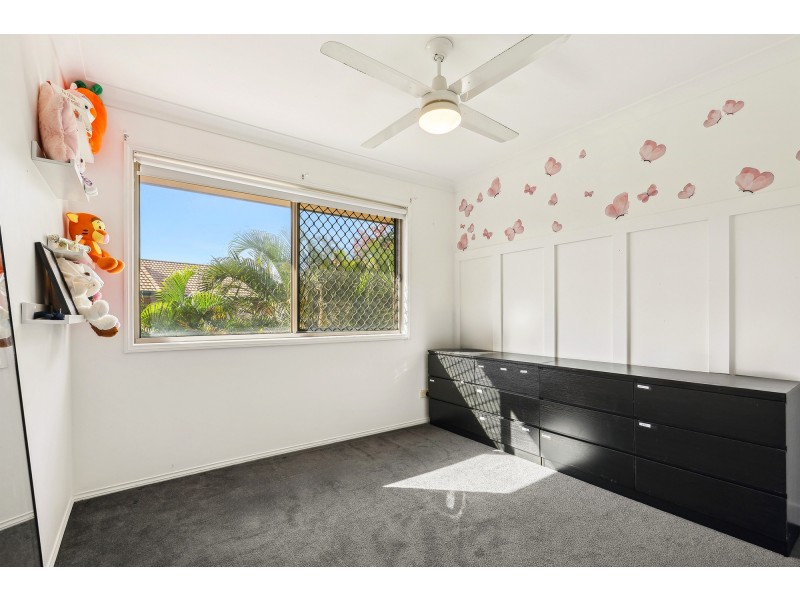 63/220 Christine Avenue, Burleigh Waters QLD 4220