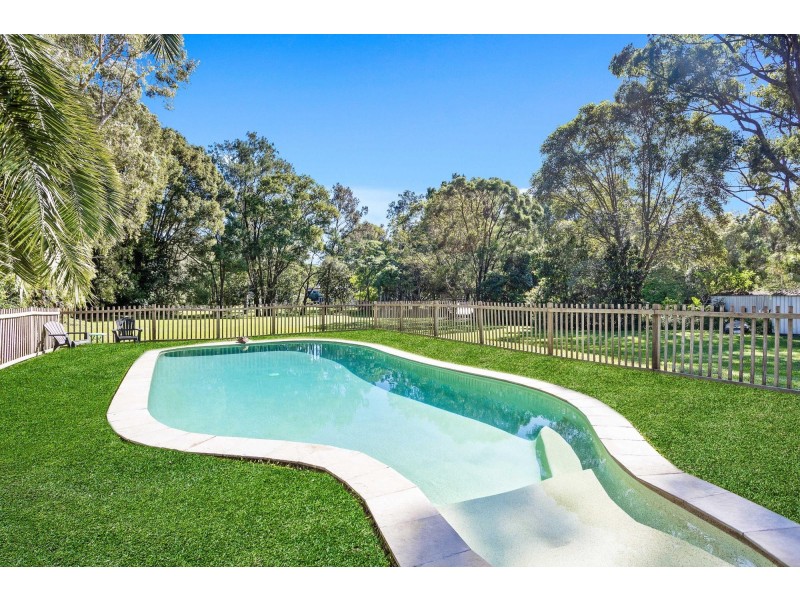 68 Coorabin Court, Tallebudgera QLD 4228