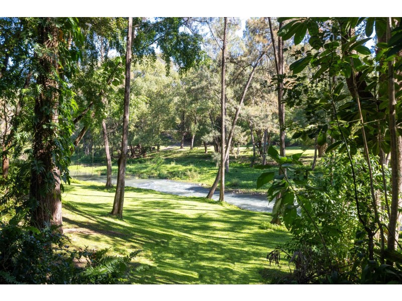 68 Coorabin Court, Tallebudgera QLD 4228