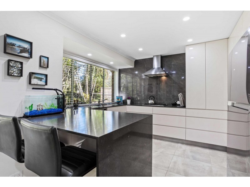 68 Coorabin Court, Tallebudgera QLD 4228