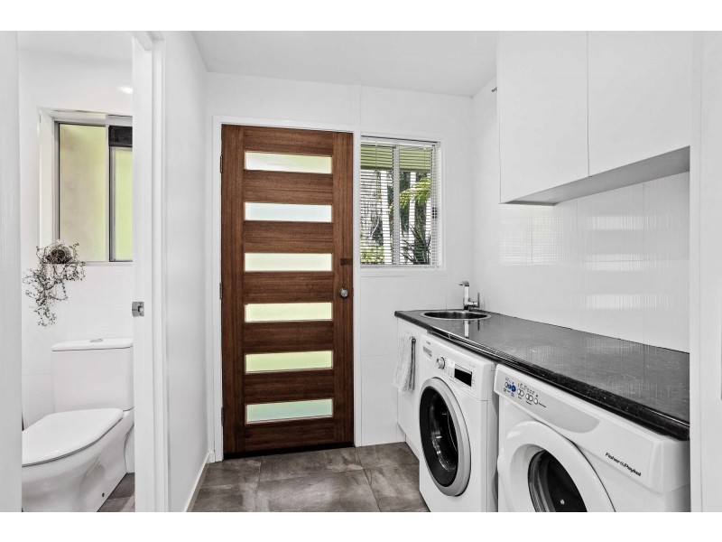 68 Coorabin Court, Tallebudgera QLD 4228