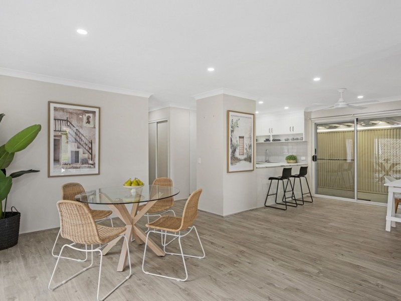 5 Summerwine Street, Burleigh Waters QLD 4220