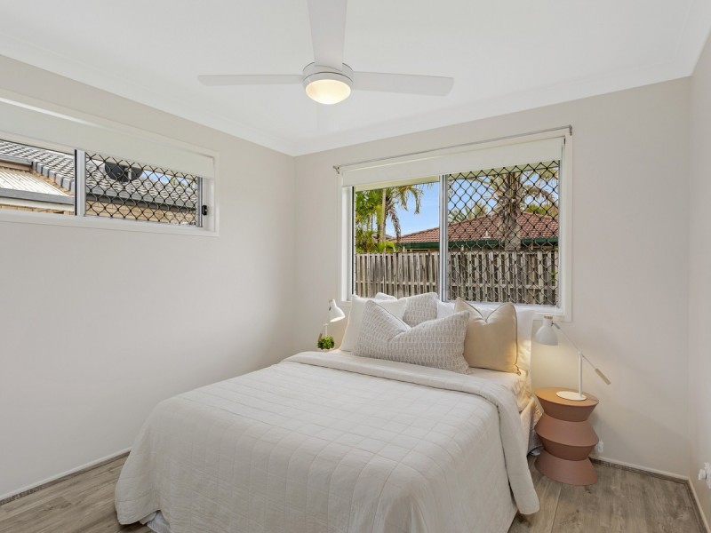 5 Summerwine Street, Burleigh Waters QLD 4220