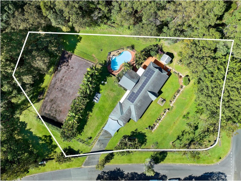 18 Canopy Drive, Bonogin QLD 4213