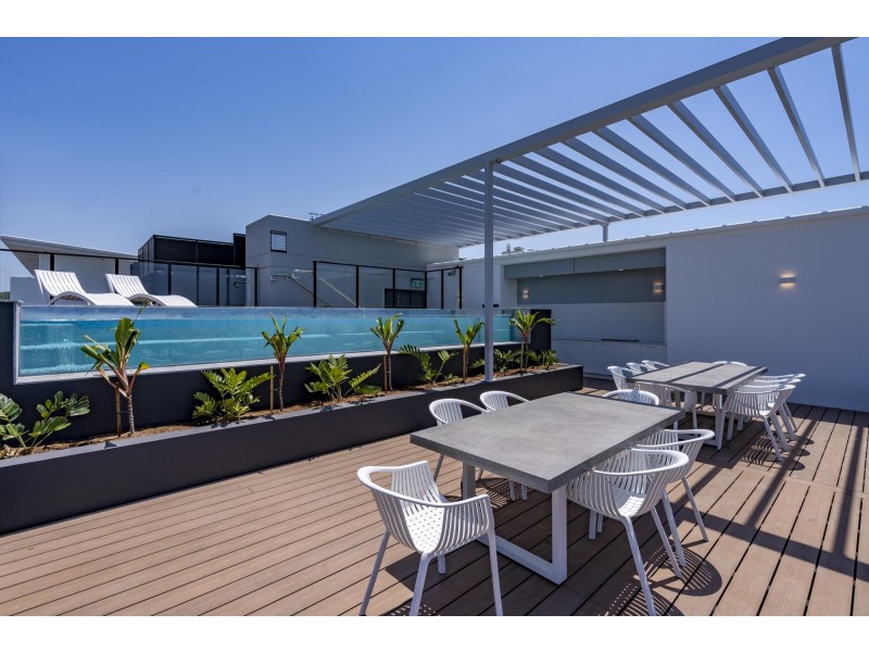 702/14 Twenty Eigth Avenue, Palm Beach QLD 4221