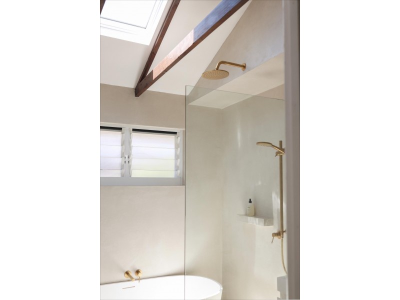 TEN SPOONBILL CRT, Burleigh Waters QLD 4220