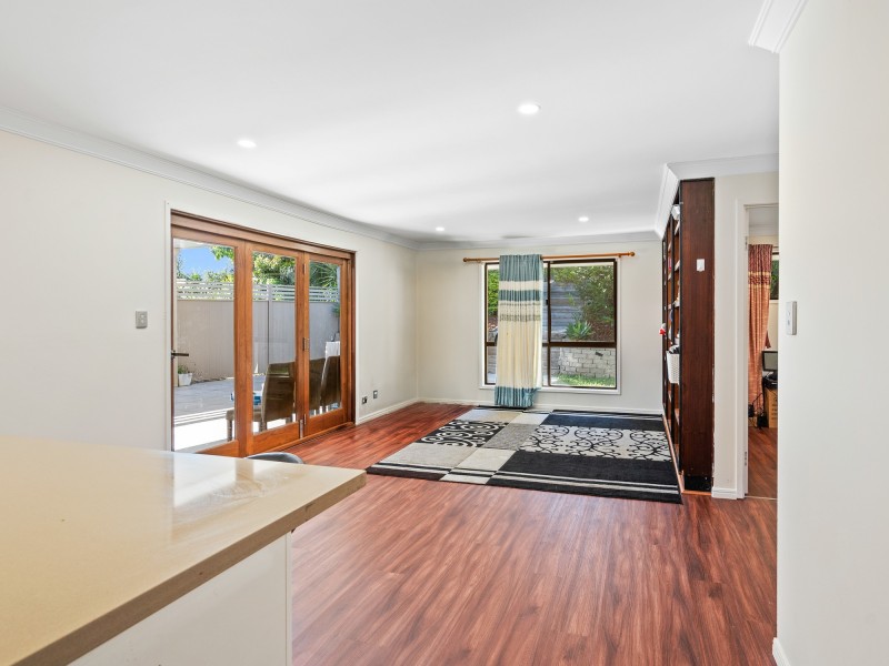 4 Dawnann Court, Carrara QLD 4211