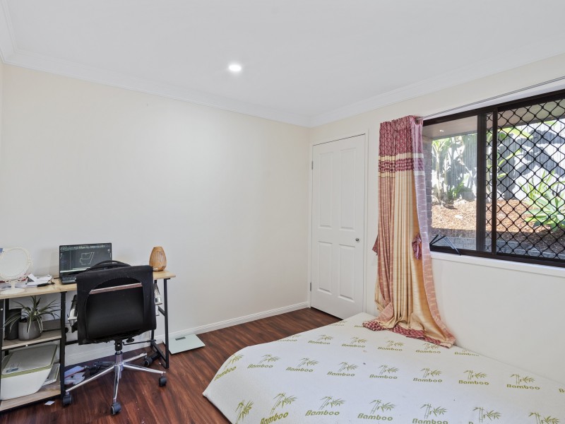 4 Dawnann Court, Carrara QLD 4211