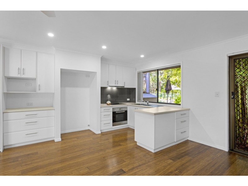 18b Albert Evans Drive, Worongary QLD 4213