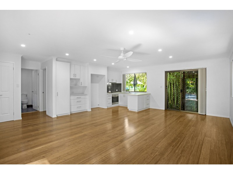 18b Albert Evans Drive, Worongary QLD 4213